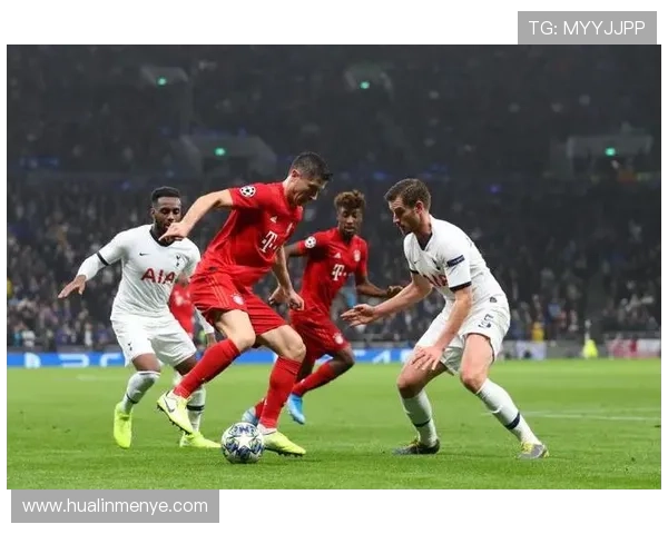 莱万多夫斯基关键比赛决定力解析：是否具备顶级巨星水准