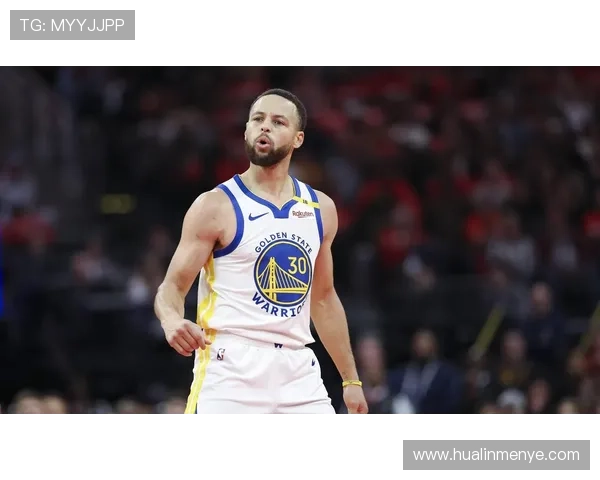 库里挡拆吸引约基奇，较上季三分更高效